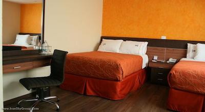 پلازا گریبلدی