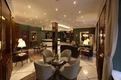 واردار پالاس