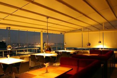 واردار پالاس