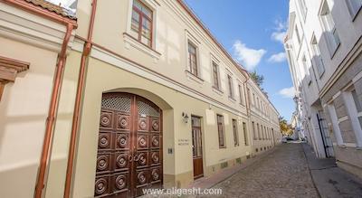 اولدتاون سوئیت آپارتمان