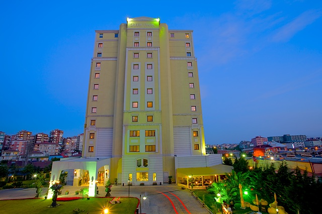 گرین پارک هتل بستانچی