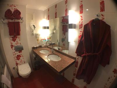 آکگون بیازیت اولد تاون