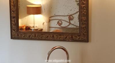 اکلکتیک گست هاوس