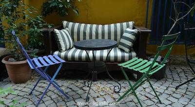 اکلکتیک گست هاوس