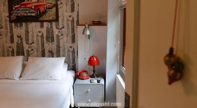 اکلکتیک گست هاوس