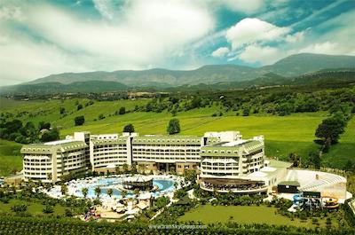 املیا بیچ رسرت اند اسپا