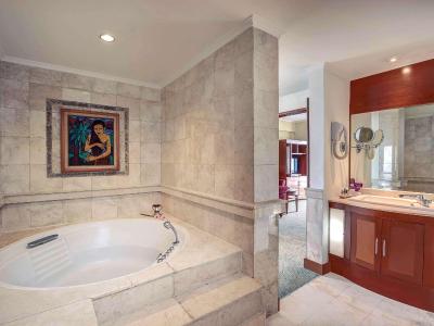 مرکور جایاکارتا ‌کوتا