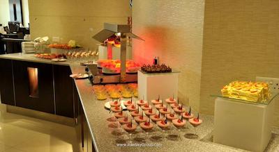 کارلتون تاور هتل