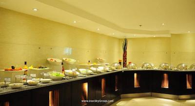 کارلتون تاور هتل