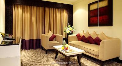 کارلتون تاور هتل