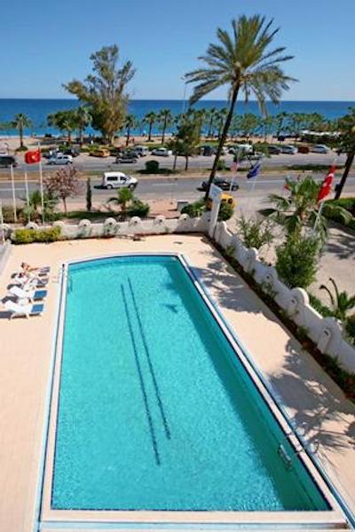 د کرنر پارک هتل