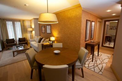 تونل رزیدنس