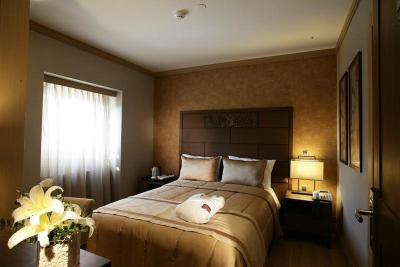 تونل رزیدنس