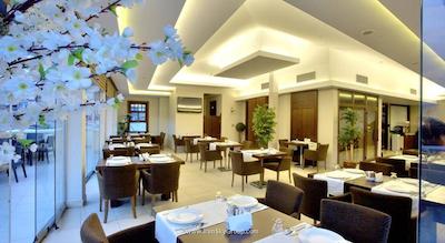 آتیک پالاس هتل