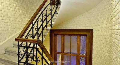 آتیک پالاس هتل