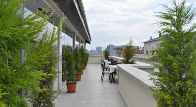 آتیک پالاس هتل