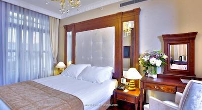 آتیک پالاس هتل