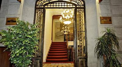 آتیک پالاس هتل