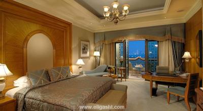 آتیک پالاس هتل