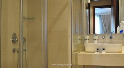 آتیک پالاس هتل