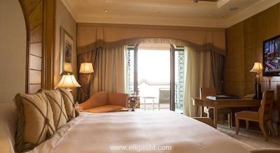 آتیک پالاس هتل