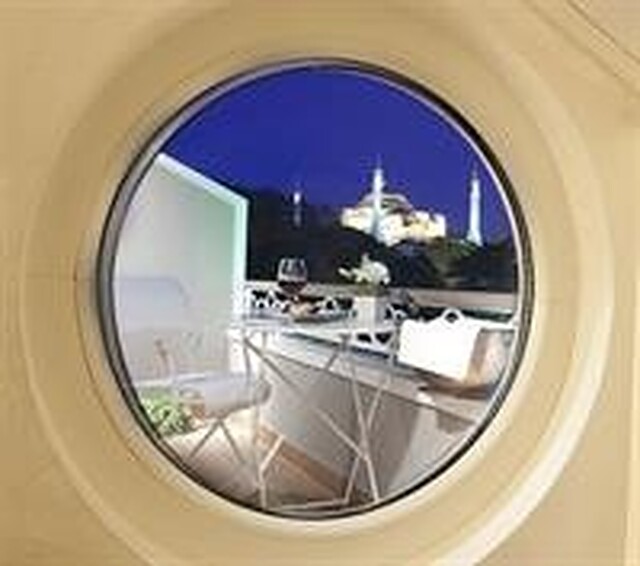 هیپنوس دیزاین هتل