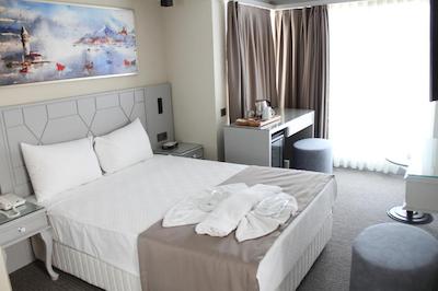 تریادا بوتیک اند رزیدنس