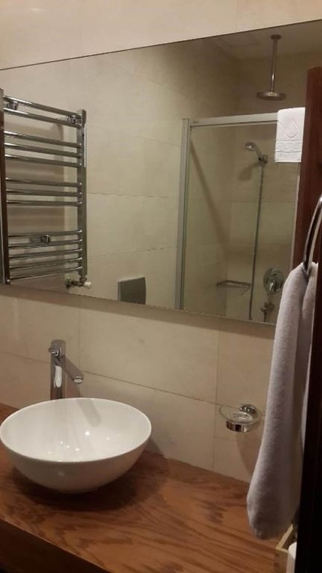 تریادا بوتیک اند رزیدنس