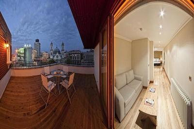 تریادا بوتیک اند رزیدنس