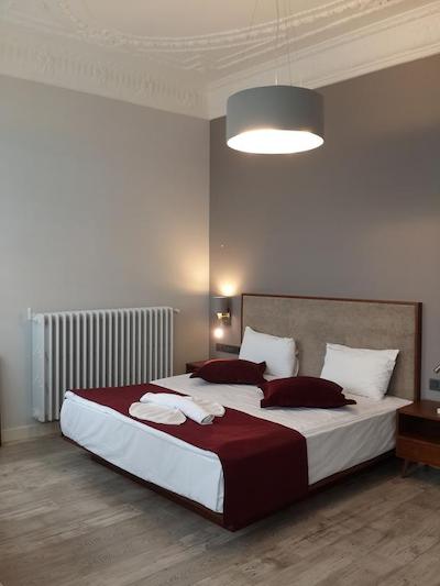 تریادا بوتیک اند رزیدنس