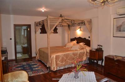 ویلا اسفندون