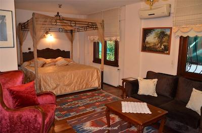 ویلا اسفندون