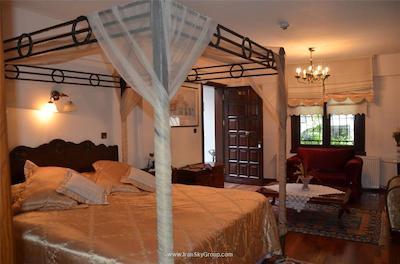 ویلا اسفندون