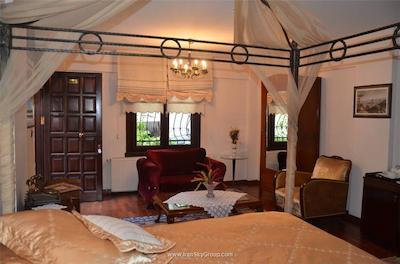 ویلا اسفندون