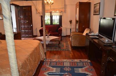 ویلا اسفندون