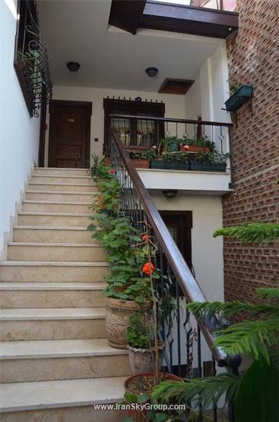 ویلا اسفندون