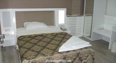 گرند اس هتل