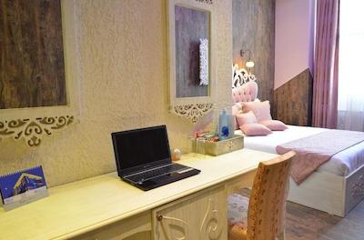 الگانس آسیا هتل