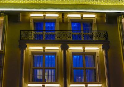 الگانس آسیا هتل