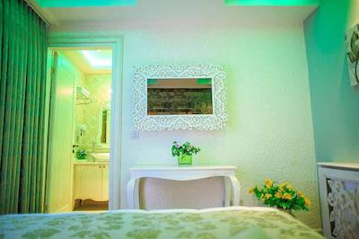 الگانس آسیا هتل