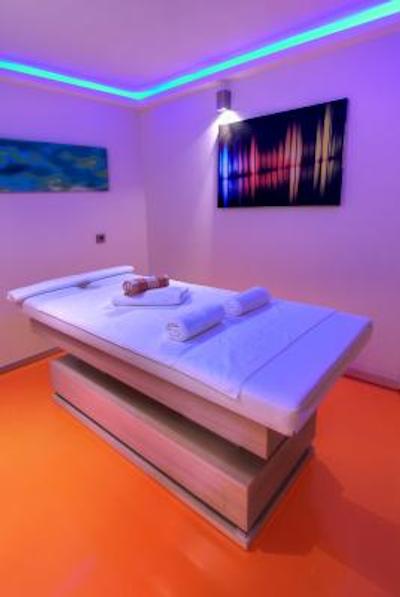 اندلس سوئیت تکسیم