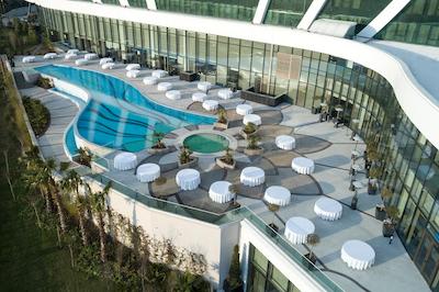 الیت ورد گرند استانبول کوچوکیالی