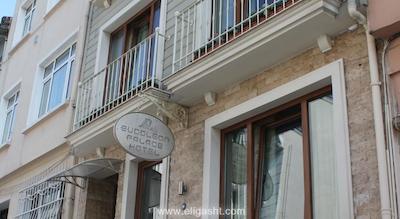 بوکلئون پالاس