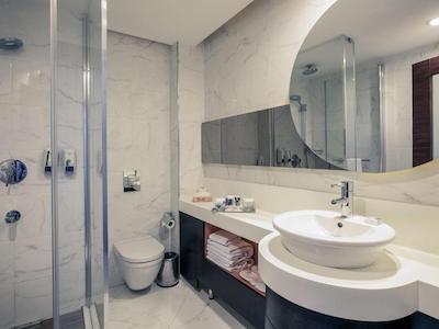 مرکور استانبول عمرانیه