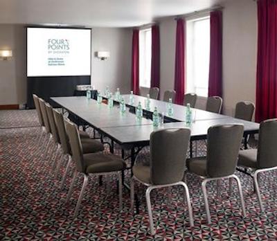 فور پوینت بائ‌ شرایتون کنفرانس سنتر گتینیو