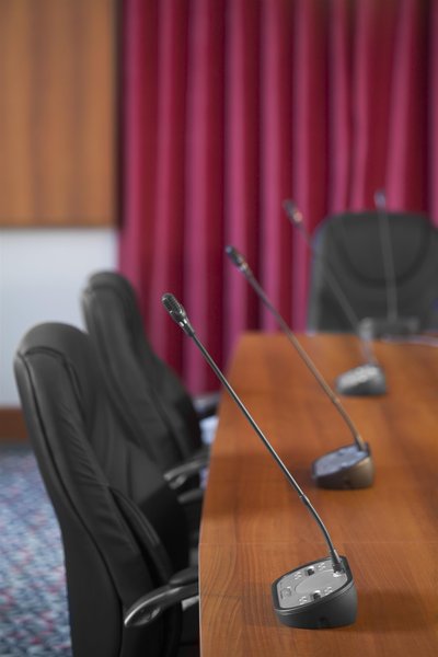 فور پوینت بائ‌ شرایتون کنفرانس سنتر گتینیو