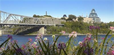 فور پوینت بائ‌ شرایتون کنفرانس سنتر گتینیو