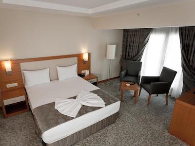 مرکیا هتل اند ریزورت