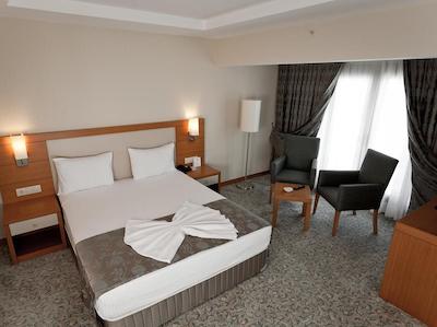 مرکیا هتل اند ریزورت