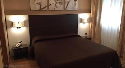 یونیورسیتی